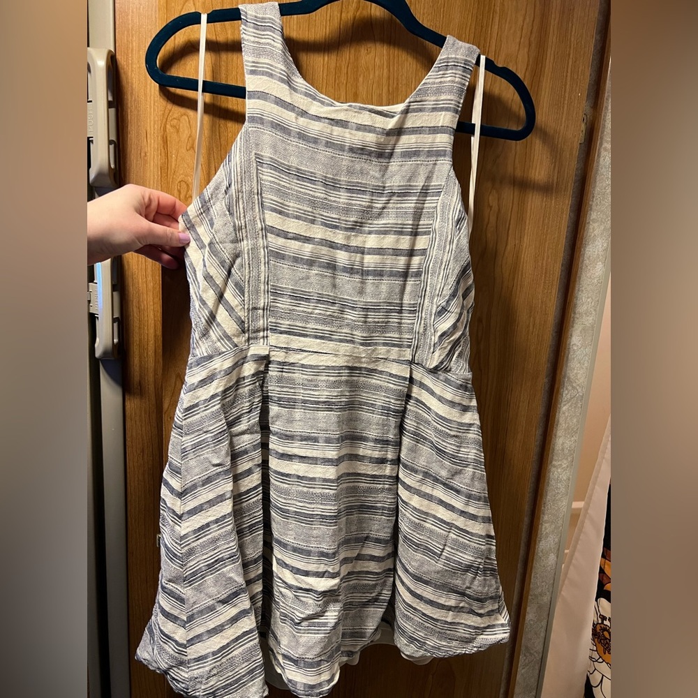 Fit and Flare Skater Mini Dress Size Junior Large 👗